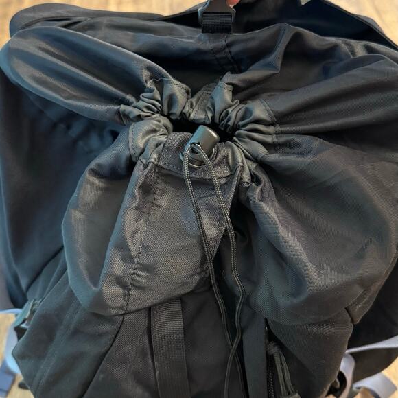 The North Face Hiking Backpack Pack Nylon Top Load Hip Belt Black Unisex Regular - Picture 9 of 11